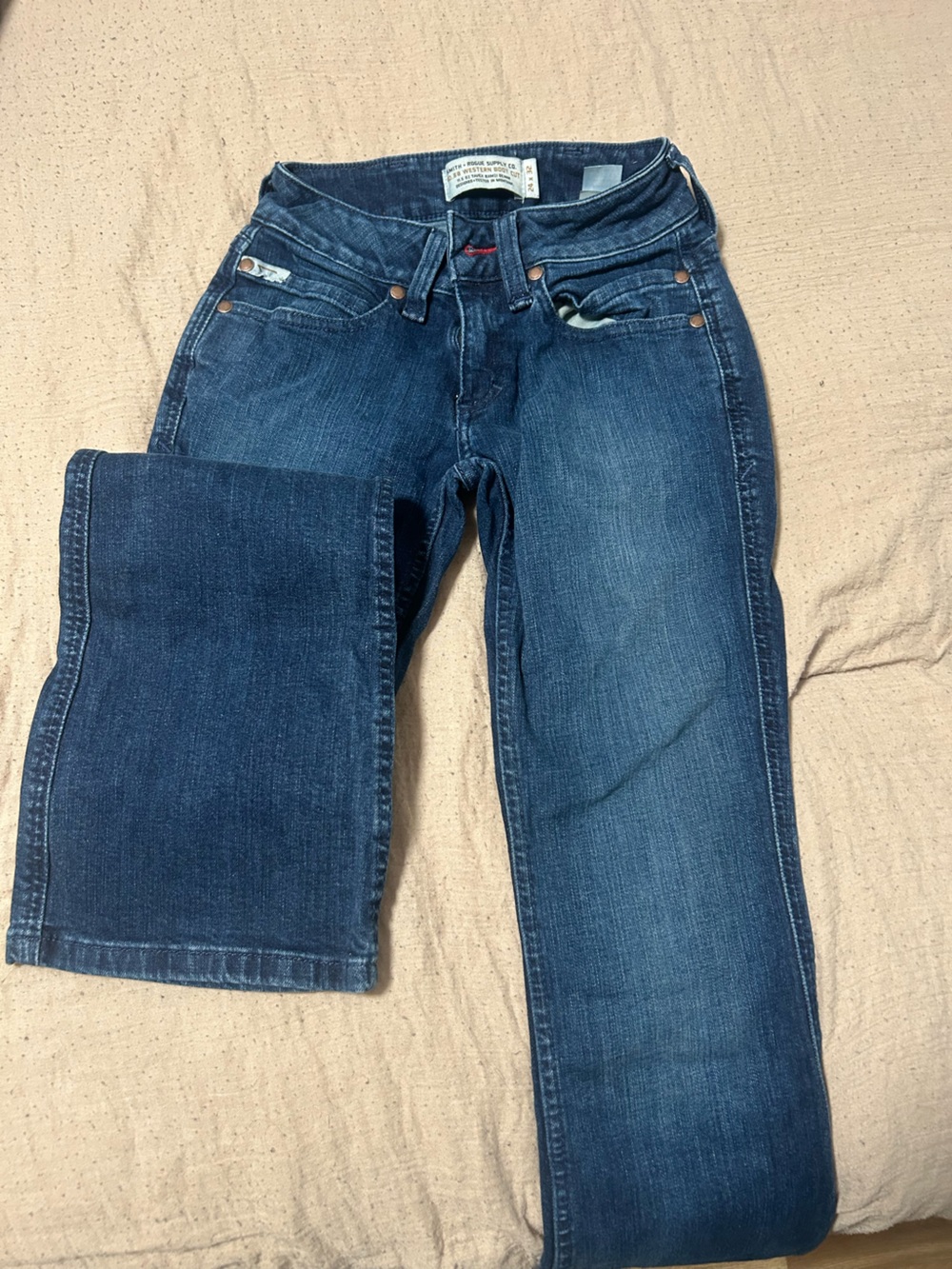 Women’s Bootcut Jeans in Medium Blue Denim - Classic Fit